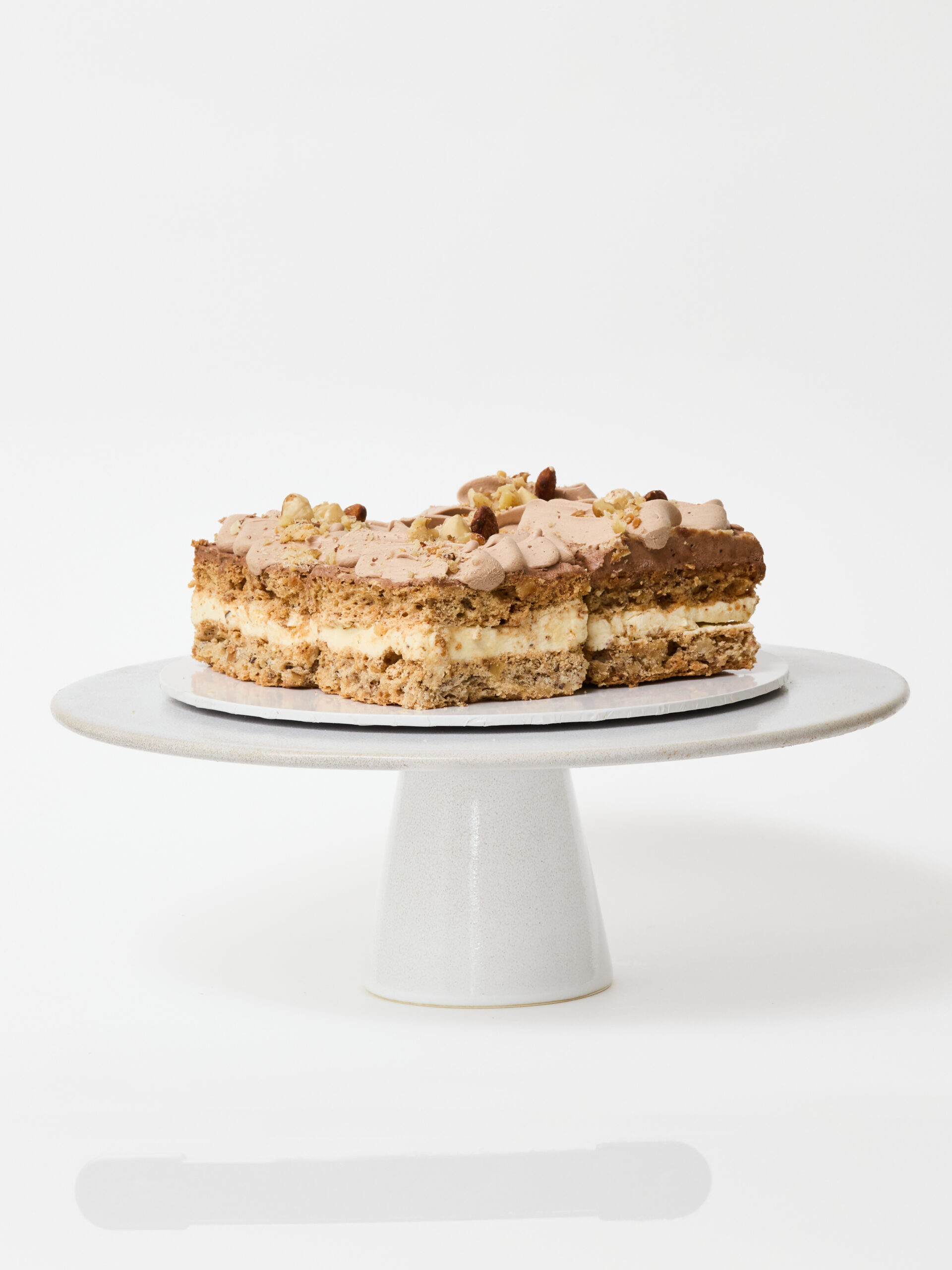 Almondbakery1352